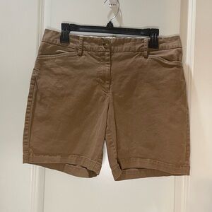 Lands' End Women’s Tan Bermuda Shorts Mid Rise Classic Style Size 8